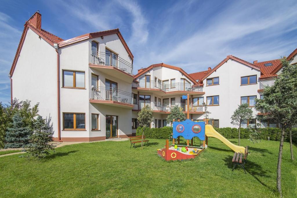 Zloty Piasek Appartement Ujście-Darłowskie Buitenkant foto